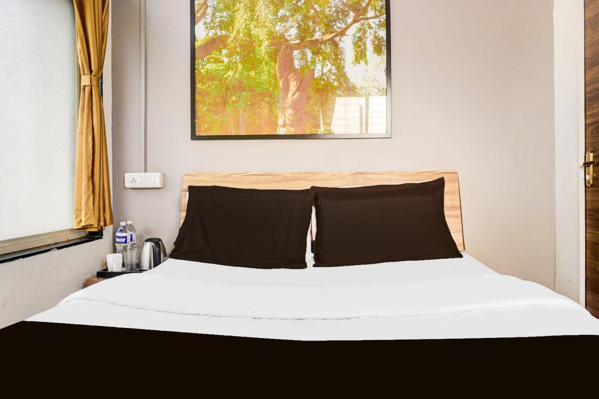 Super O Kharadi 4*