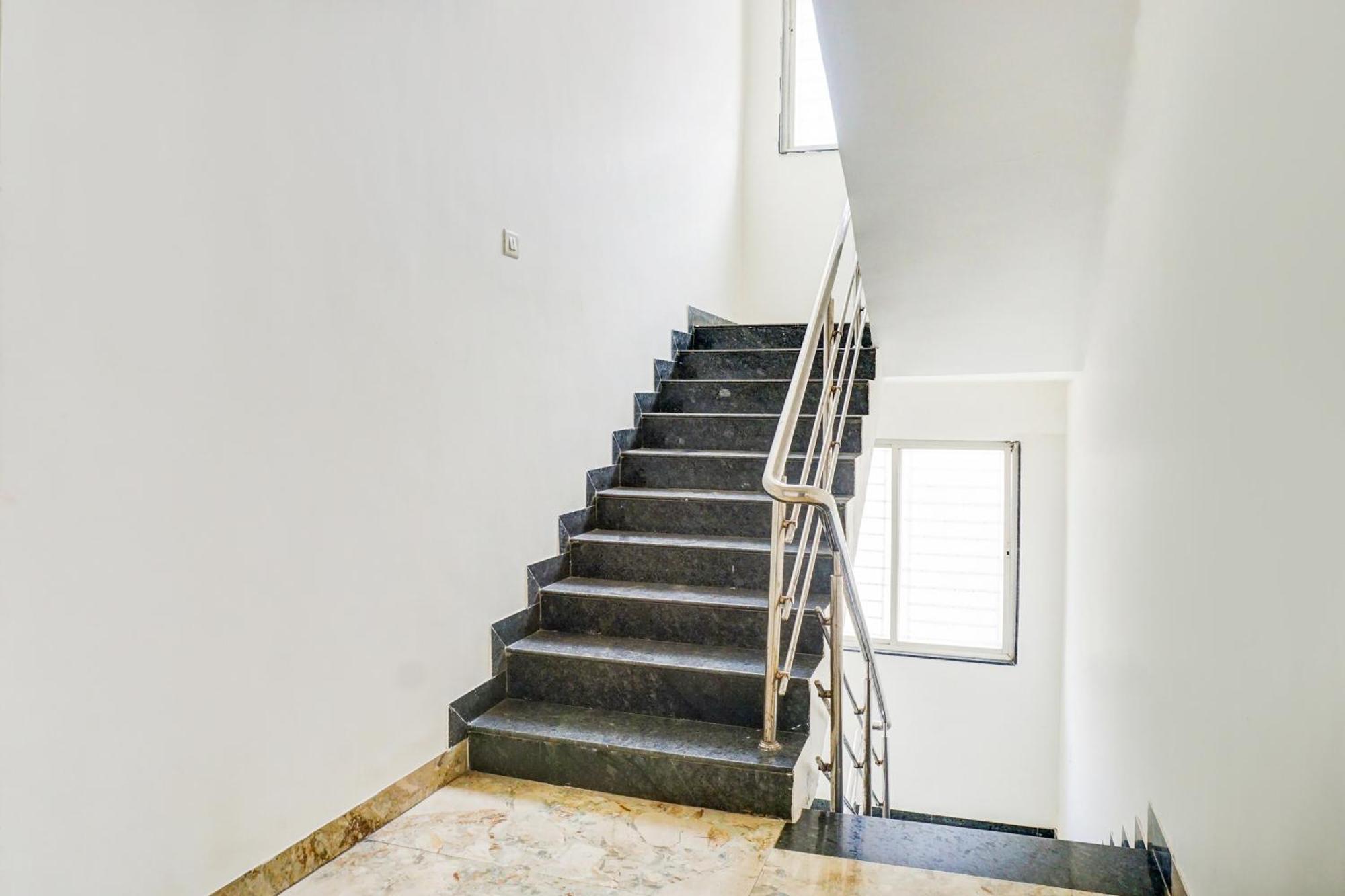 Super O Kharadi Hotel 4*